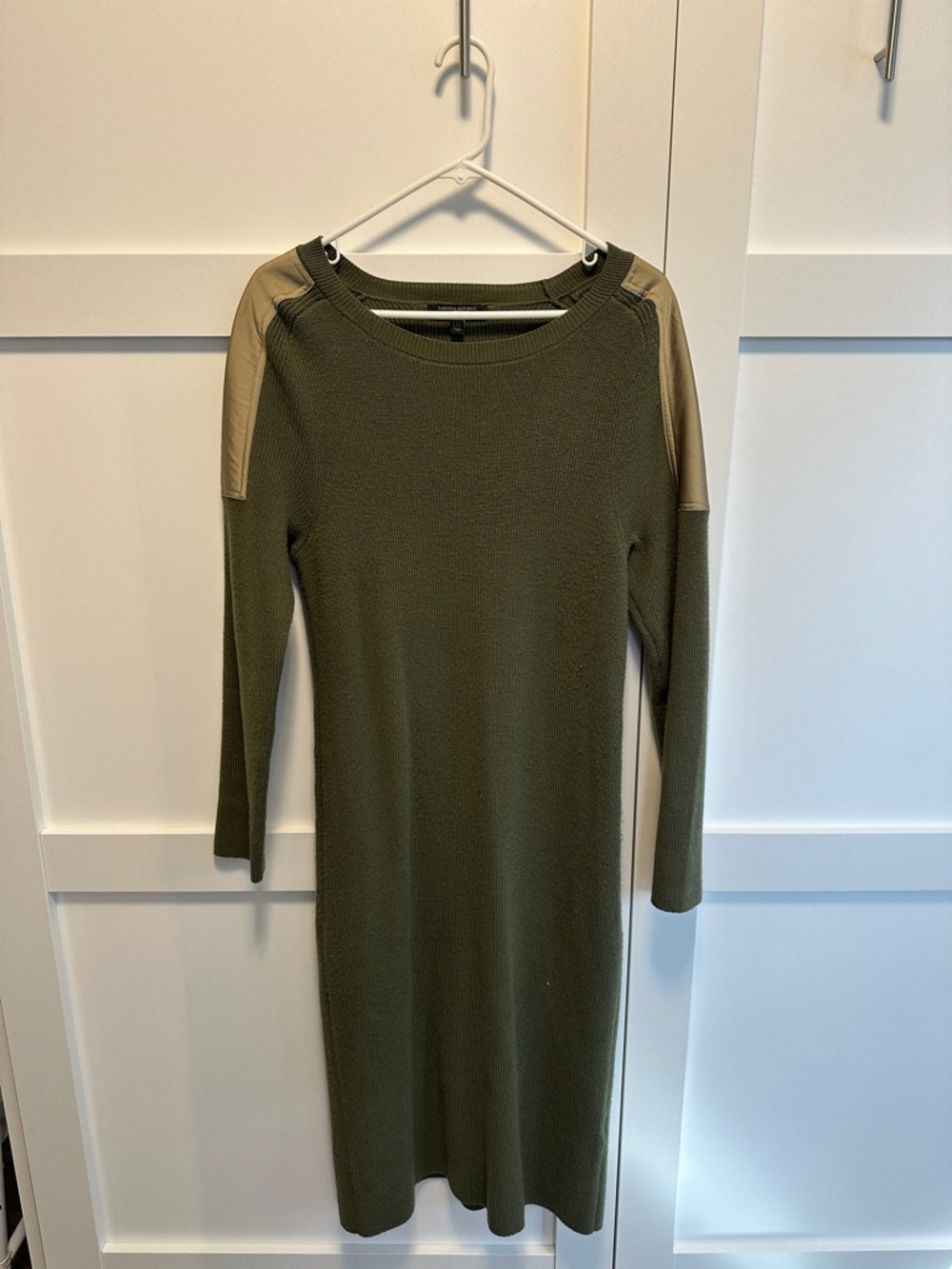 Banana Republic, Olive Green Long Sleeve Knit Dress with Shoulder Accents. L.